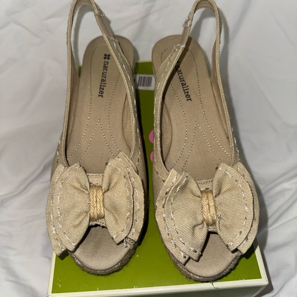 Naturalizer Bola Natural Canvas Espadrille Wedge Sandals